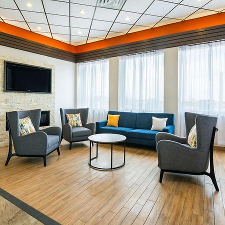 Comfort Inn & Suites Barrie Kültér fotó